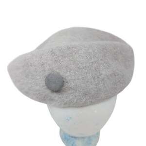 Vintage Chic Angora Blend Beret Gray Fuzzy French Parisian 80s 90s Hat